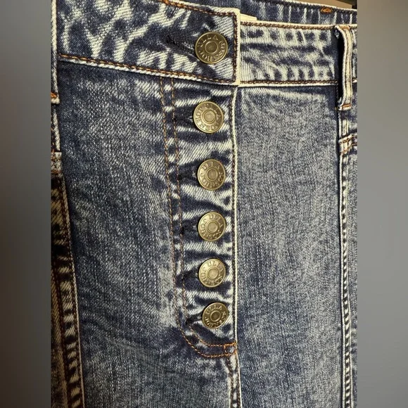 Ulla Johnson Keaton Acid Wash Jeans